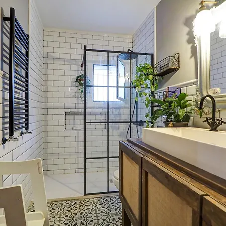 Mikasi Hills By Hello Homes Sitges Villa
