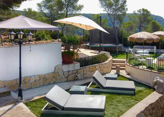 Villa Mikasi Hills By Hello Homes Sitges