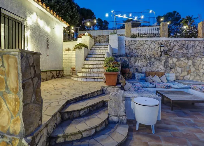 Mikasi Hills By Hello Homes Sitges Vila