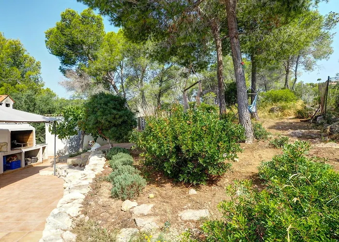 Mikasi Hills By Hello Homes Sitges Βίλα